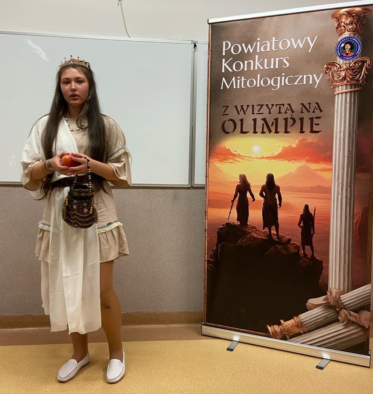 Powiatowy Konkurs Mitologiczny "Z wizytą na Olimpie" w SP1 w Nidzicy - Obrazek 1
