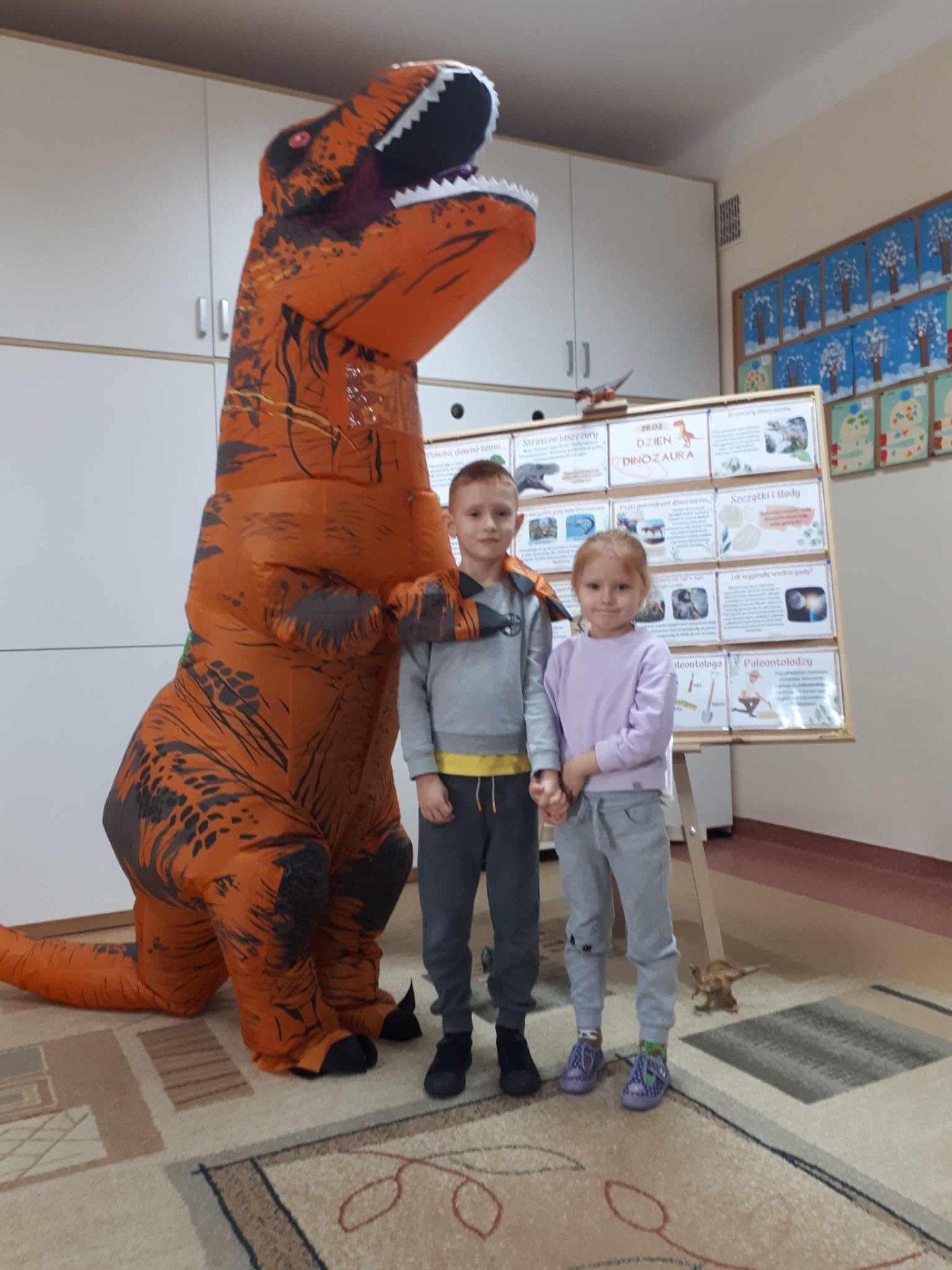 Dzień Dinozaura w Przedszkolu w Twardej - Obrazek 6