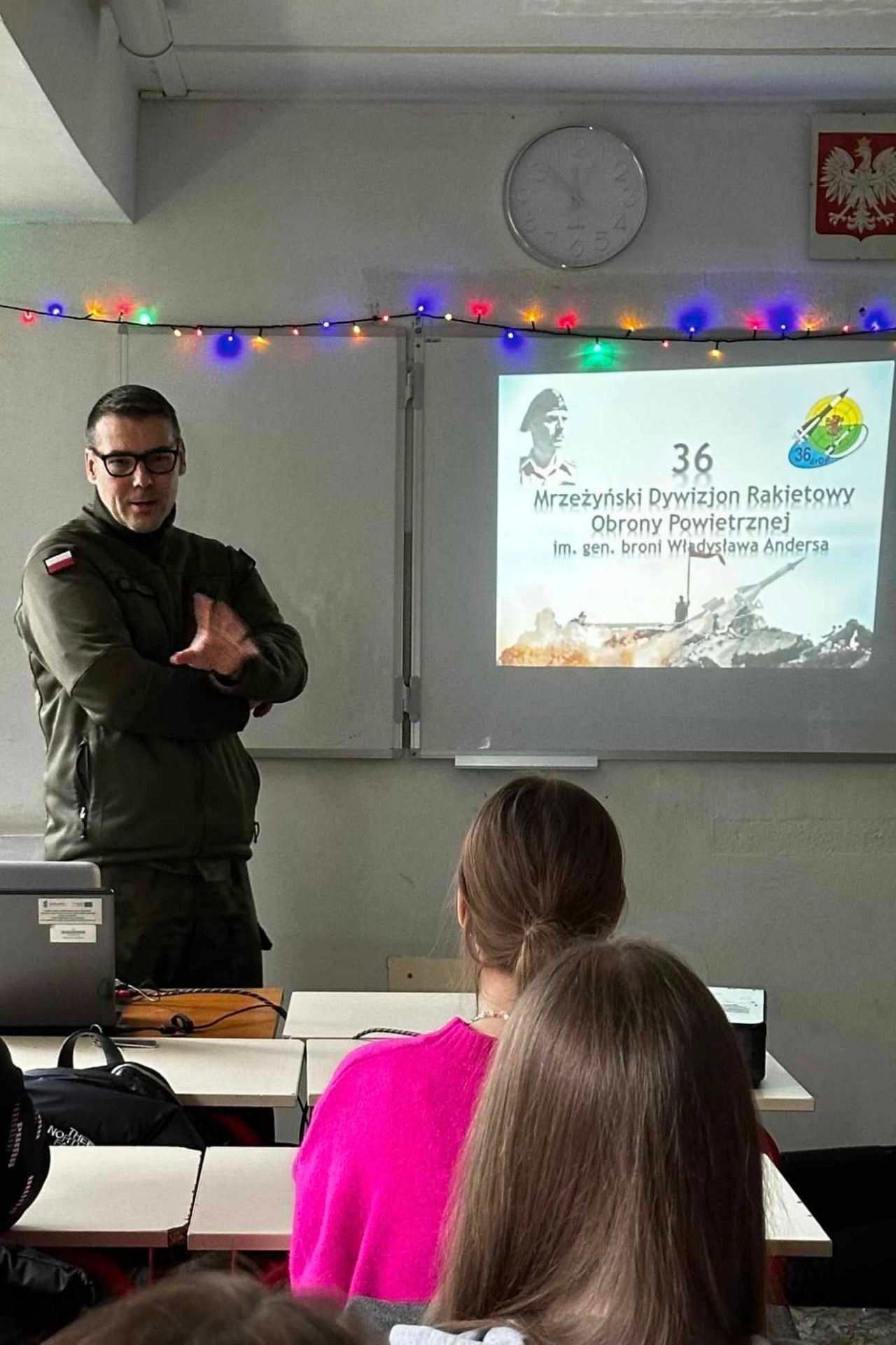 Udział w warsztatach i prezentacji przygotowanych przez żołnierzy z 36 Mrzeżyńskiego Dywizjonu Rakietowego Obrony Powietrznej - Obrazek 4
