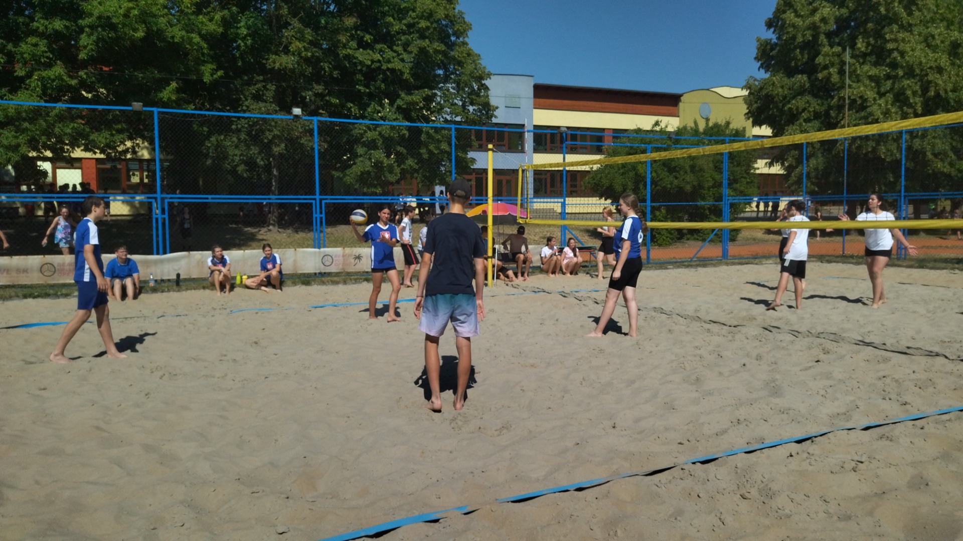 Súťaž v plážovom volejbale v Trebišove - Obrázok 3