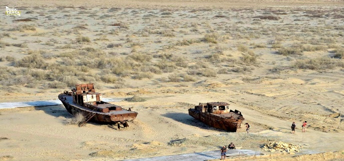 Jezioro Aralskie na granicy Uzbekistanu i Kazachstanu - Poza Trasą
