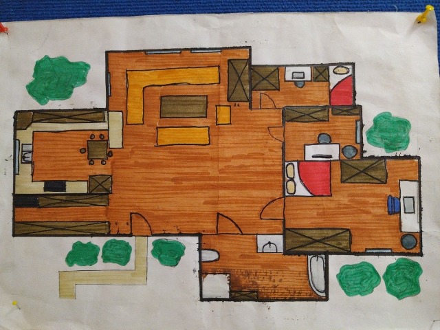 Przekrój poziomy budynku mieszkalnego - prace uczniów klas 6A  - Obrazek 1