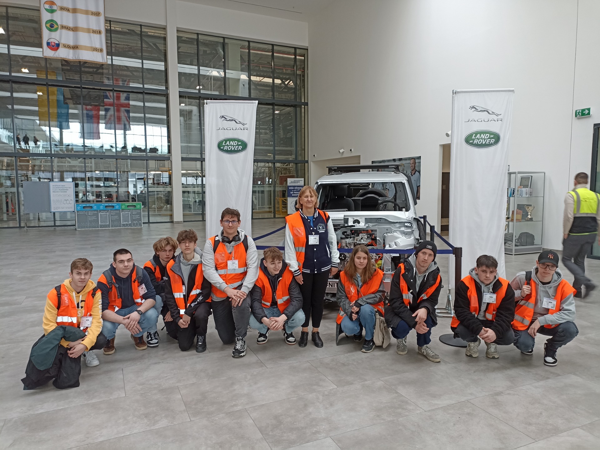 Jaguar Land Rover exkurzia - Obrázok 4